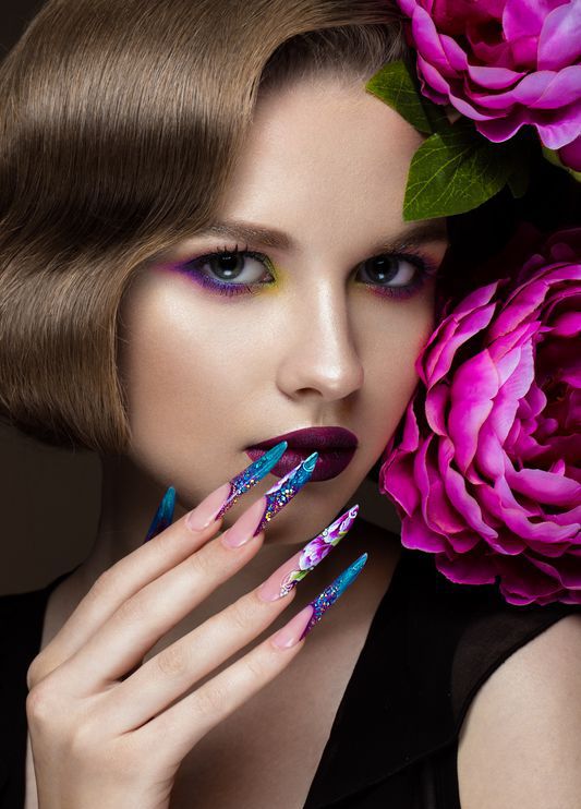 Beautiful model - Eyecatching nail art - All seasons nail spa